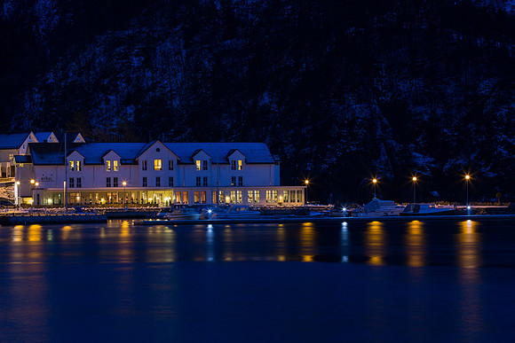 Ryfylke fjordhotell, Sand i Suldal